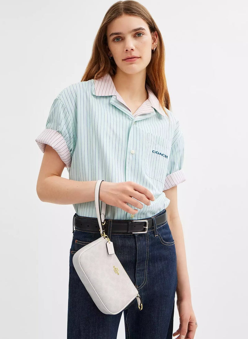 كوتش اوت ليت حقيبة كتف كوتش نوليتا 19 من قماش الكانفاس المميز، حقيبة كروس بودي نسائية، حقيبة كتف نسائية، حقيبة يد نسائية، أبيض - 19 سم - Image 3